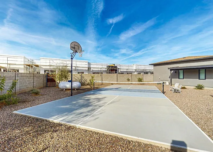 The Hideaway - Main House Only Apartment Chandler