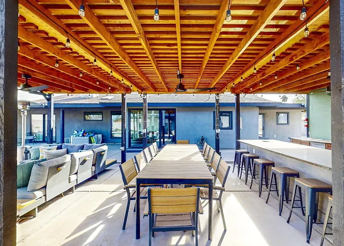The Hideaway - Main House Only Apartment Chandler